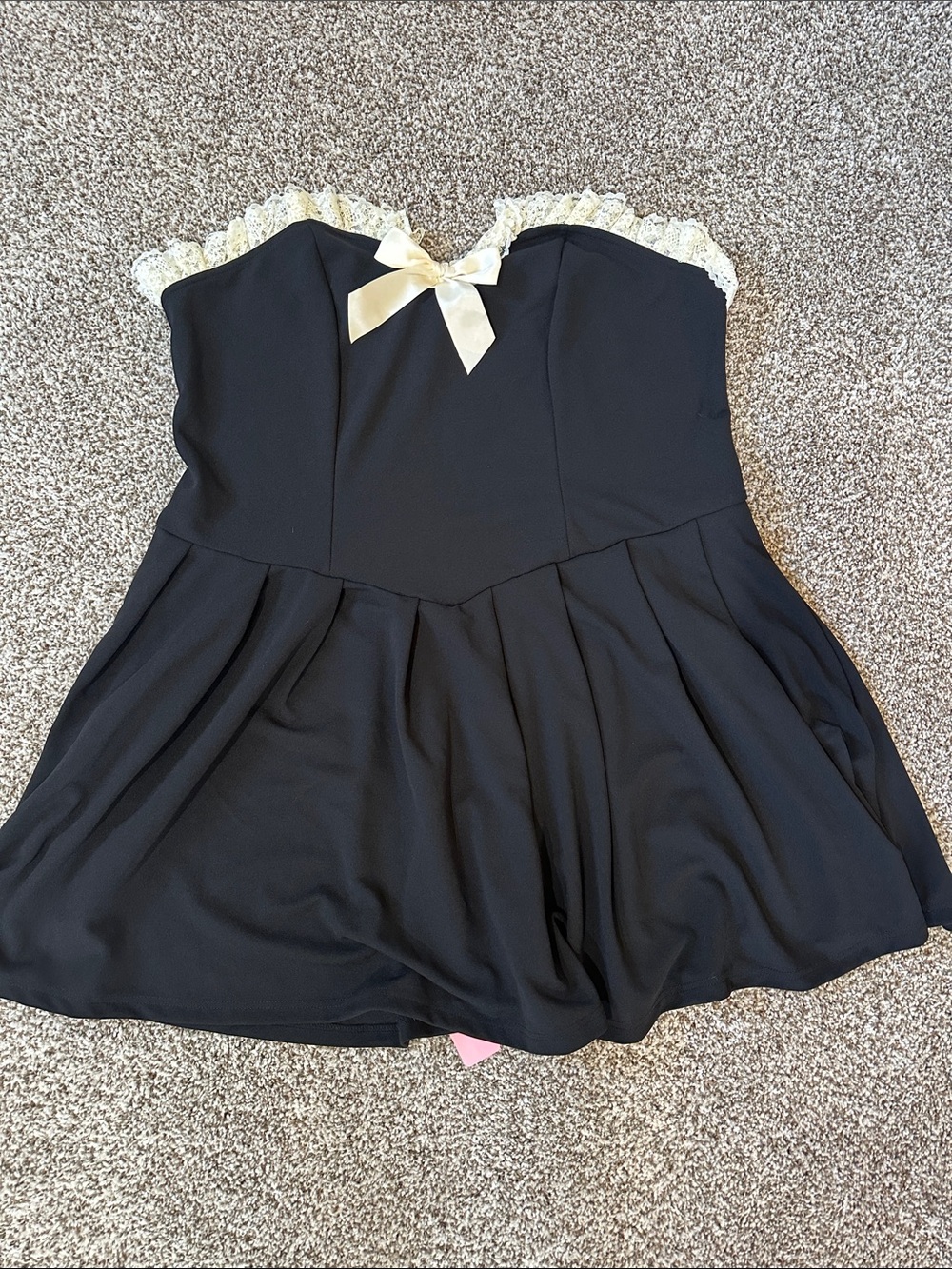 SHEIN Black Strapless Dress with Cream Lace and Bow